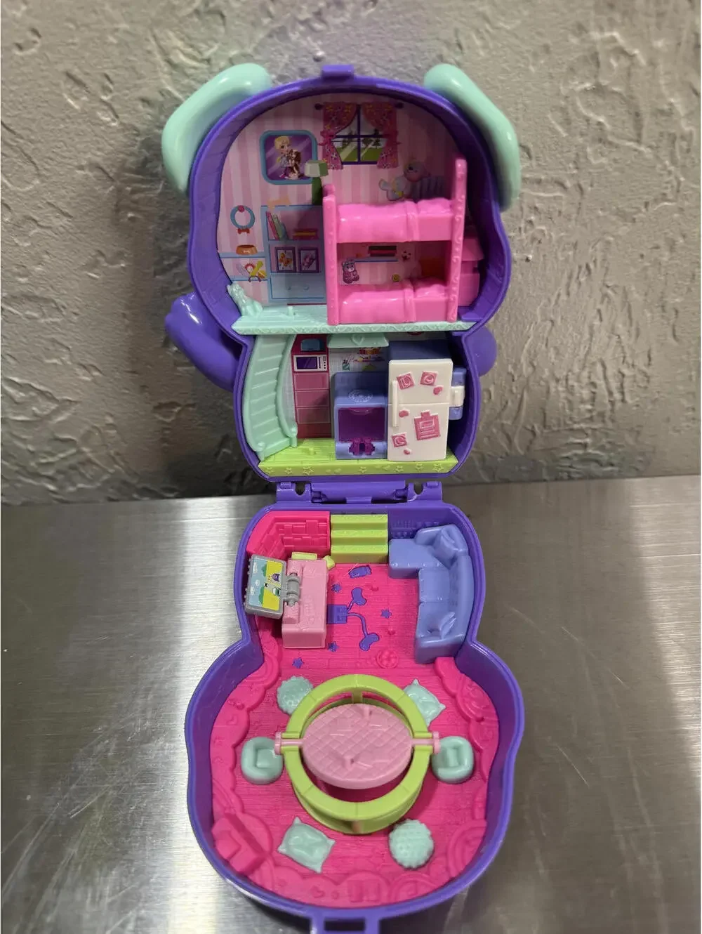 Polly Pocket Purple Puppy House Compact Playset